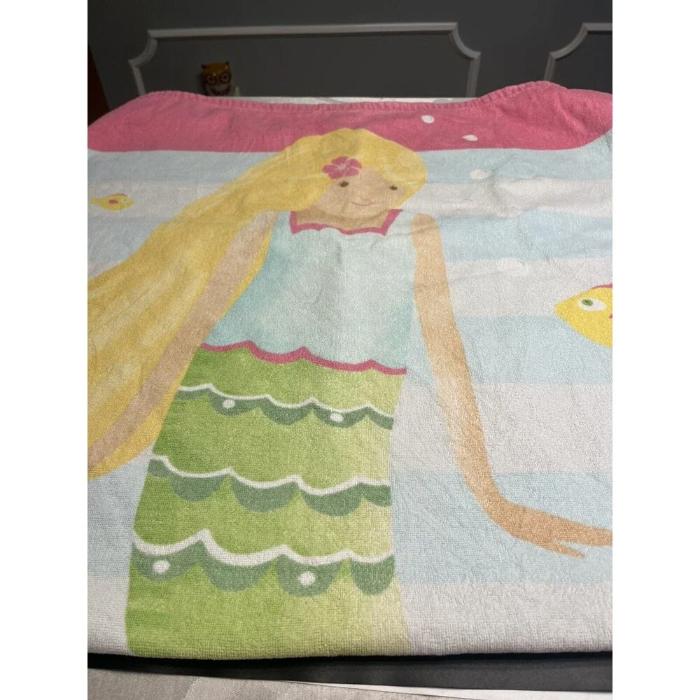 Pottery Barn Kids Large Beach Pool Towel 100% Cotton 32
